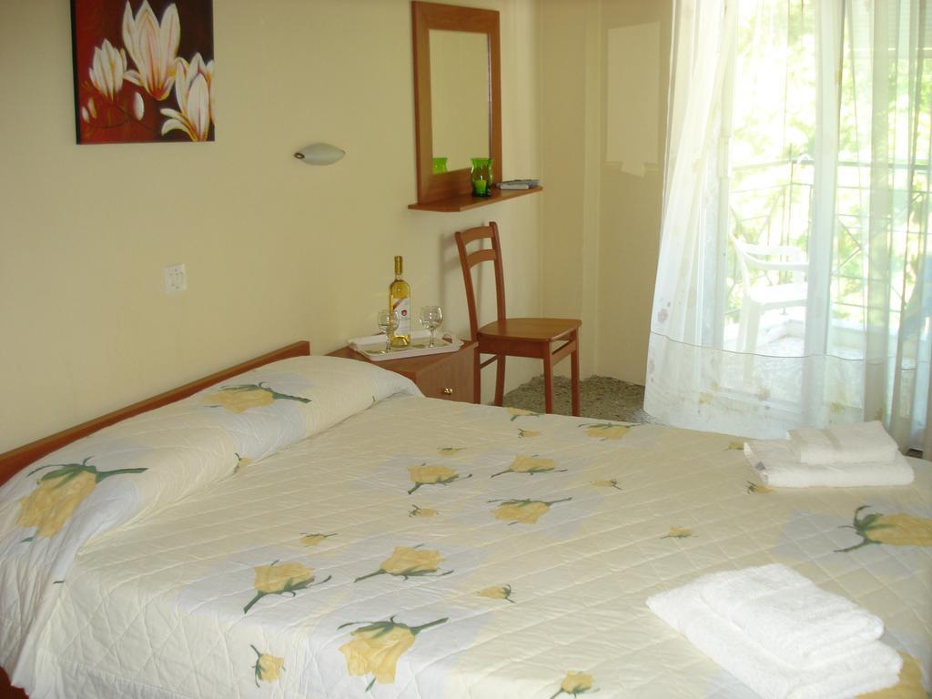Anna Georgiou Appartement Skala Sotiros Buitenkant foto